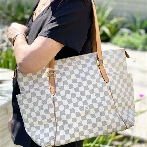 louis vuitton zipper tote|louis vuitton damier zipper.